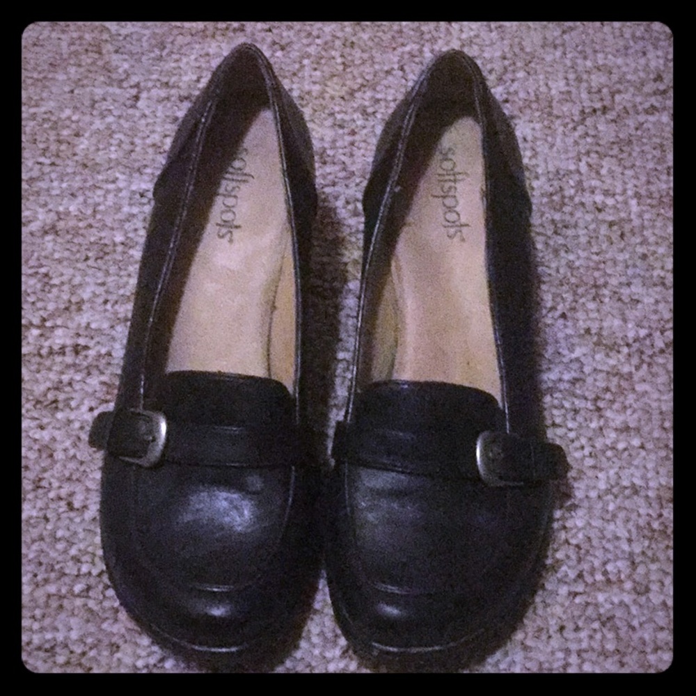 Softspots shoes loafers
